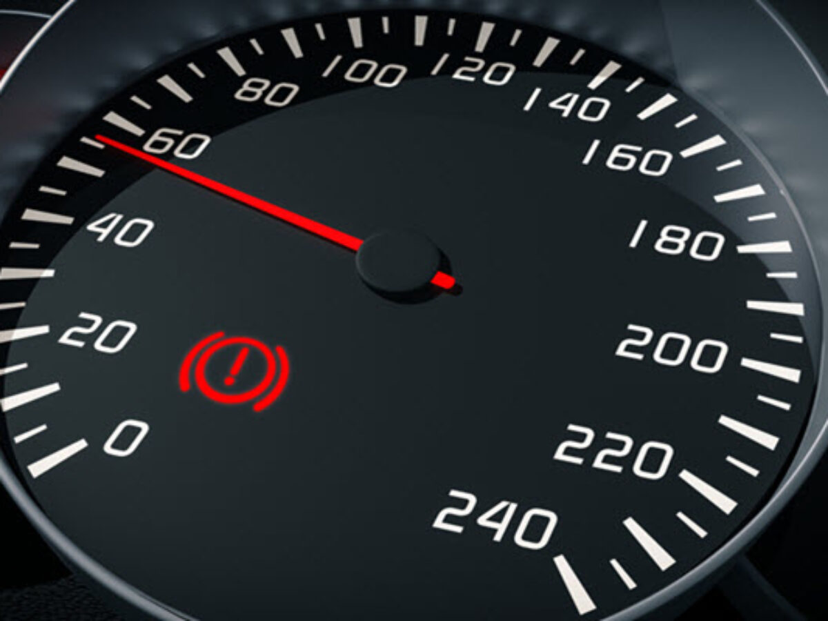 What are the signs of damage to your car's brakes? - Brake Warning Lights